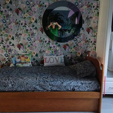 Casa Em Charneca De Caparica别墅 外观 照片